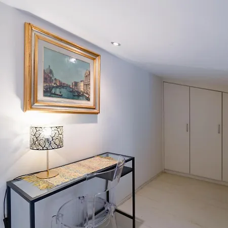 Apartment Puccini With Terrace Florence